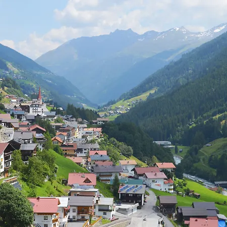 Ξενοδοχείο Silvretta 3*