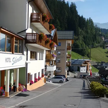 Hotel Silvretta 3*